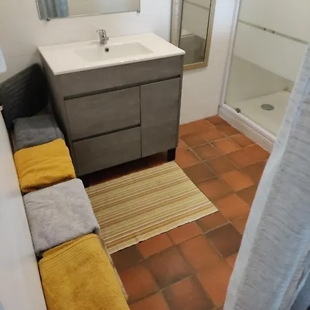 Le Tilleul سارلا لا كانيدا